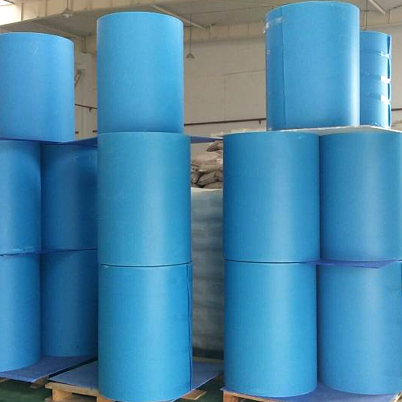 Ударопрочный гофрированный рулон из полипропилена, пригодный для вторичной переработки, для защиты пола